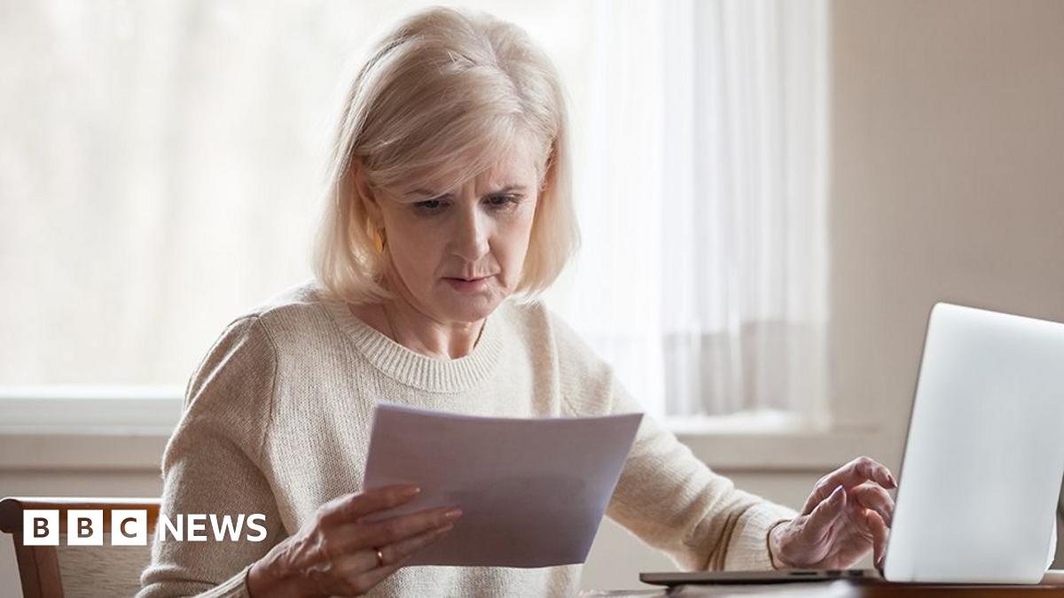 Ministers consider easing winter fuel payment cuts