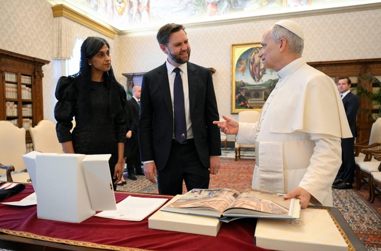 Pope Leo XIV meets with US Vice President Vance