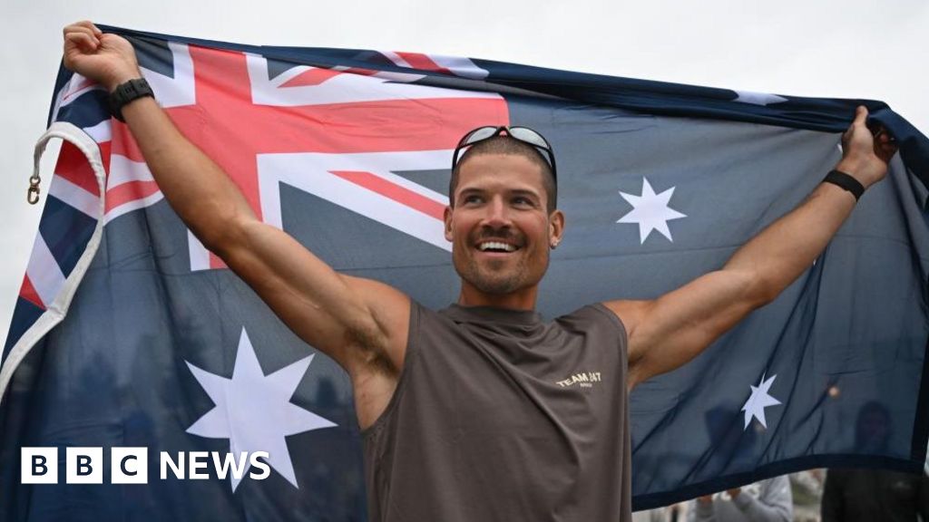 William Goodge: British man claims record-breaking run across Australia